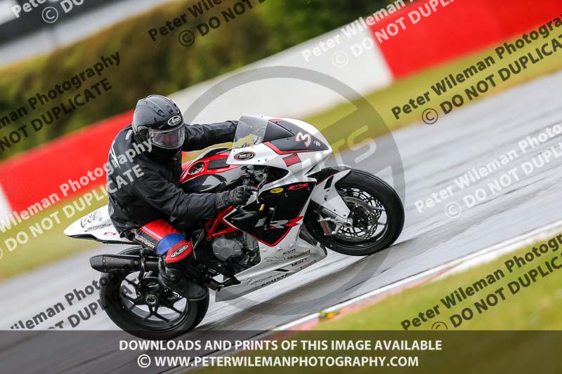 PJM Photography;donington no limits trackday;donington park photographs;donington trackday photographs;no limits trackdays;peter wileman photography;trackday digital images;trackday photos